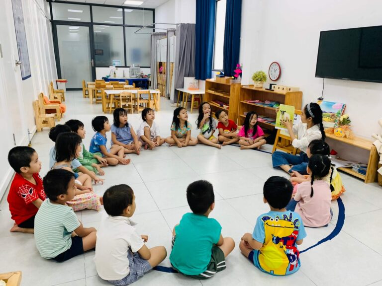 Hình ảnh hoạt động của các bé ở Casa Dei Sol Montessori – ảnh 17