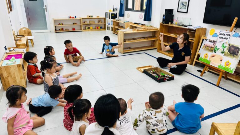 Hình ảnh hoạt động của các bé ở Casa Dei Sol Montessori – ảnh 26